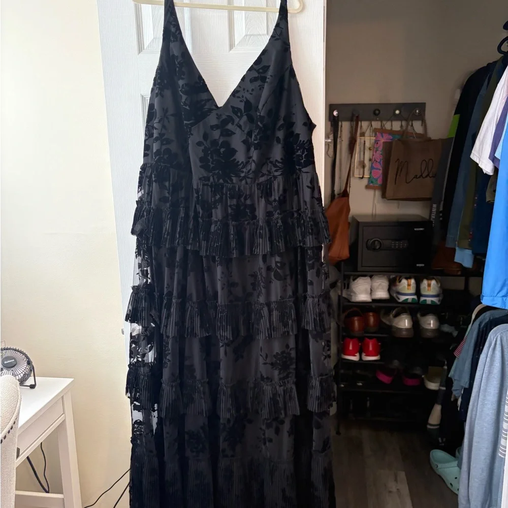 Azazie Black Floral Burnout Tiered Maxi Dress - Picture 3 of 6